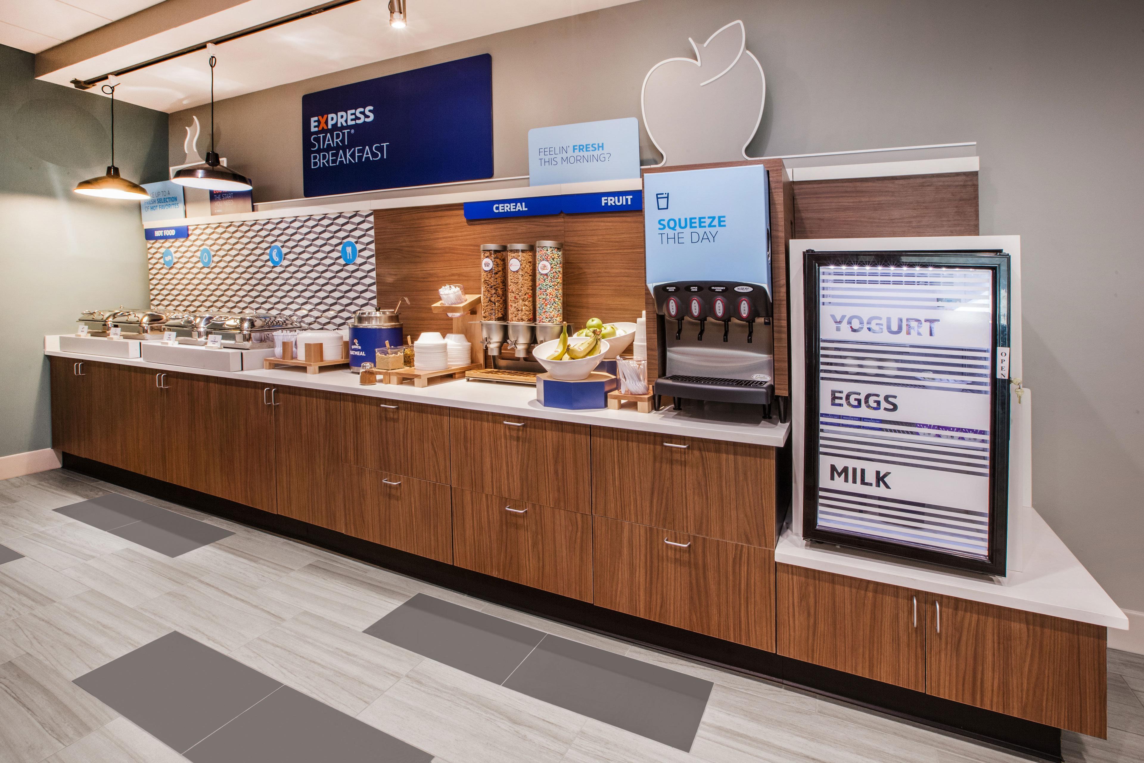 Holiday Inn Express Forest City By Ihg Exteriér fotografie